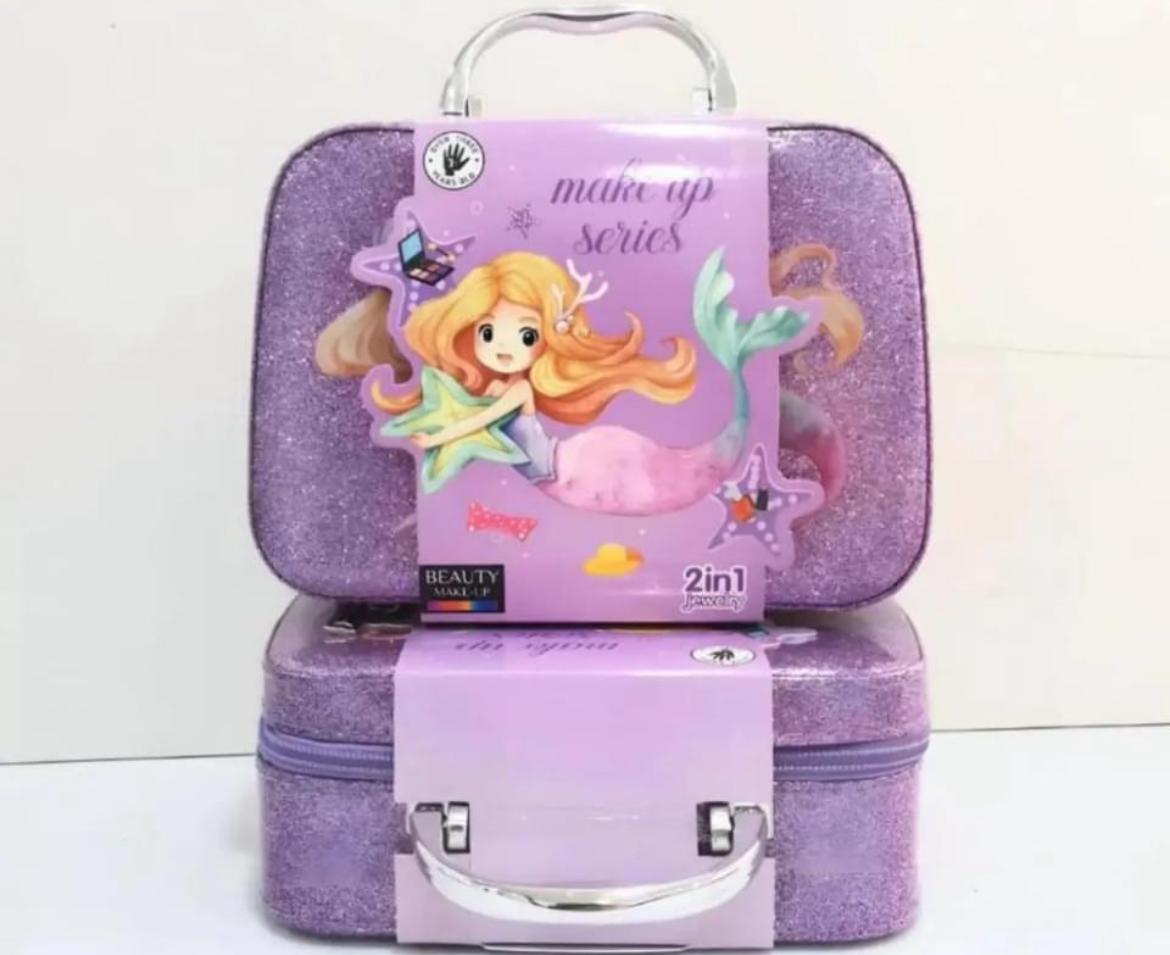 Make kit for kids Pretend Play Make up set safety Cosmetic kit Toy for Girls. Makeup kit toy for Girls.